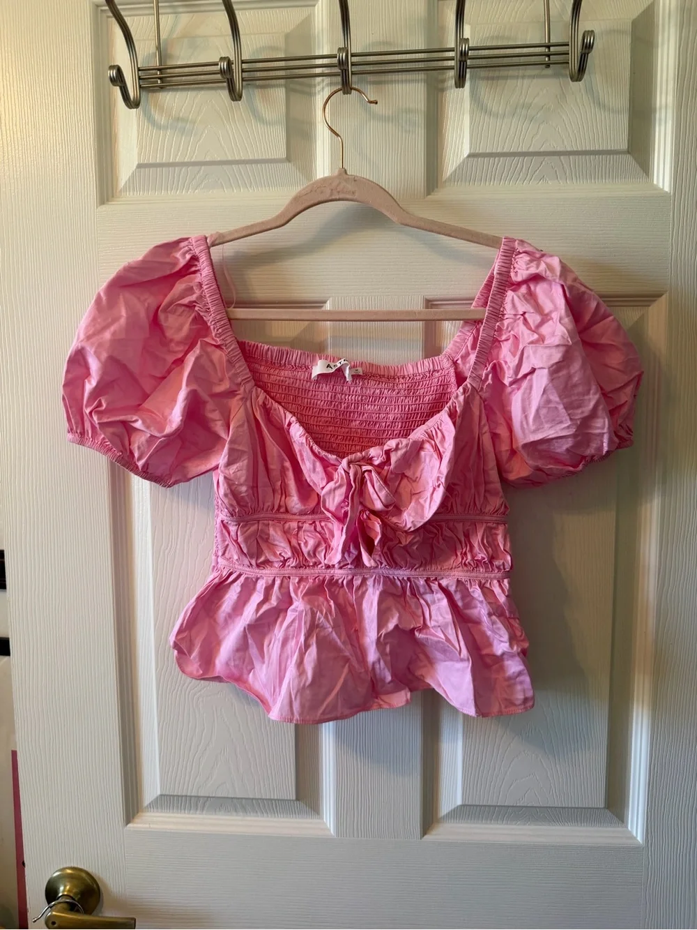 Astr Pink Puff-Sleeve Tie-Front Peplum Top